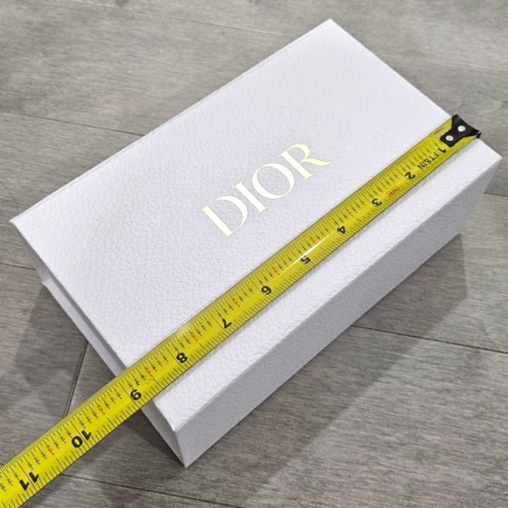 Dior White Storage Box Bundle - Picture 6 of 9